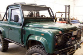 EXTERNAL ROLL CAGE FOR DEFENDER 90 PICK UP